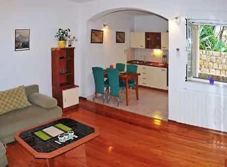 Gilve Apartment Hvar Town
